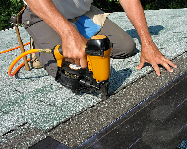 Best Roof Maintenance Services  in Woodside, CA